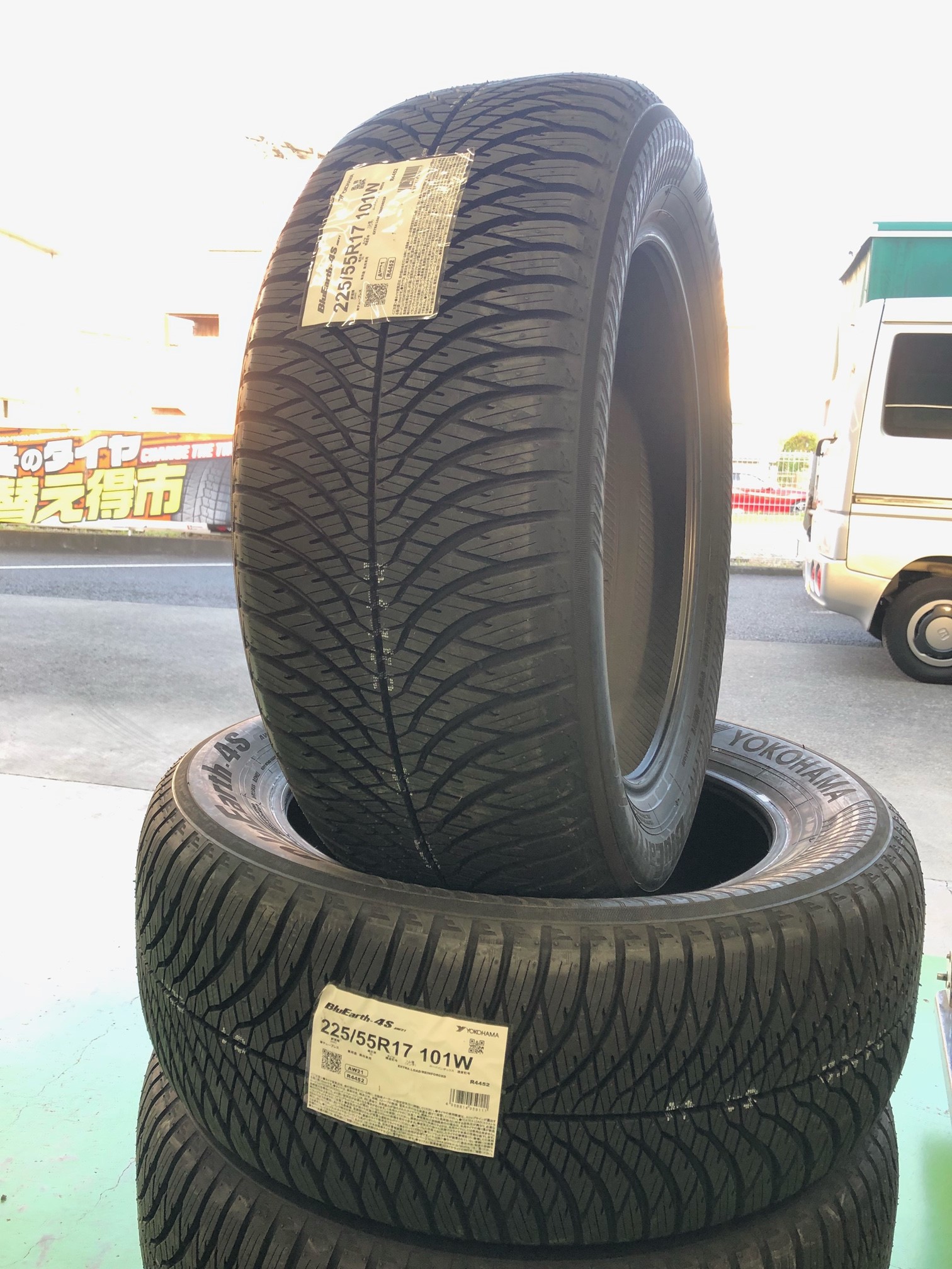 SUV的なタイヤが欲しいけど...