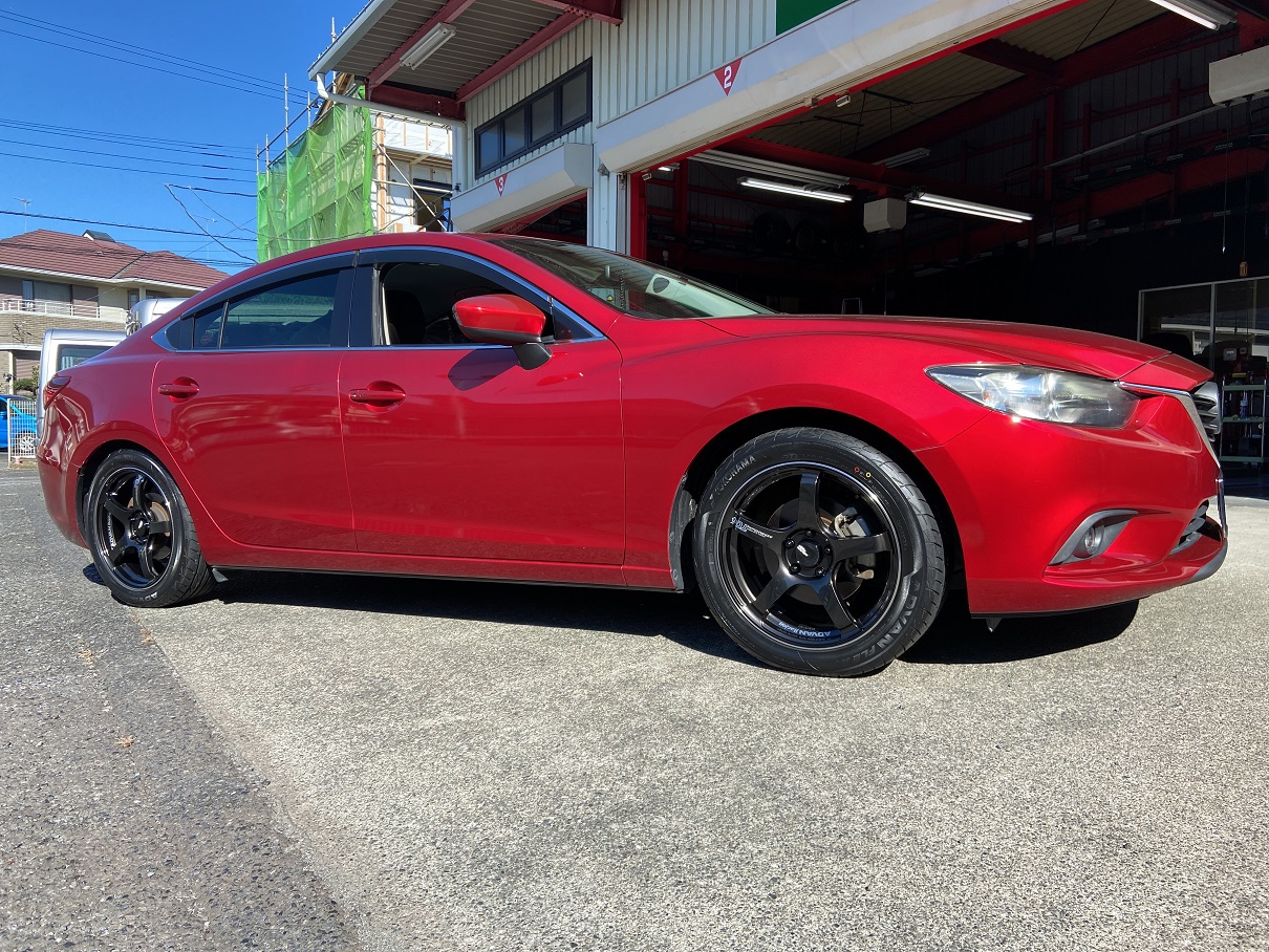 ADVAN Racing TC-4
