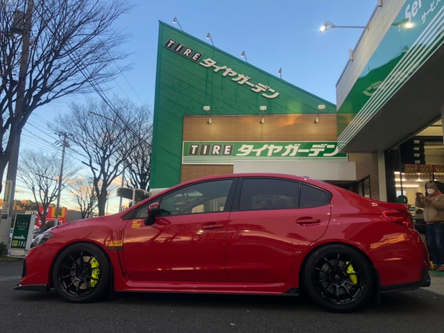 ADVAN Racing　RZ-F2