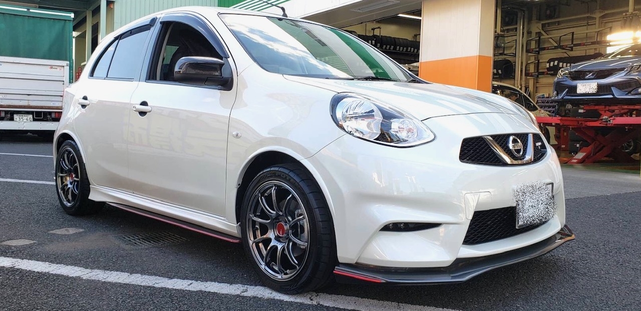 マーチニスモ　ADVAN　RZⅡ