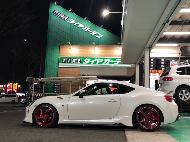 ADVAN Racing　TC-4