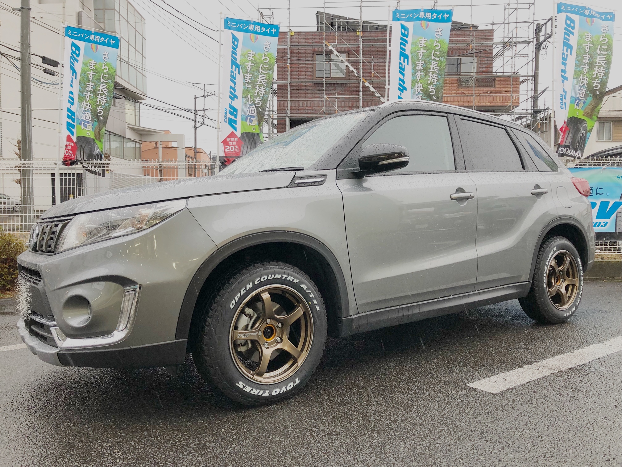 エスクード　ADVAN　TC-4