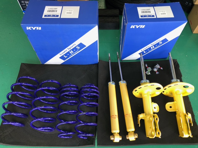 KYBローファースポーツ