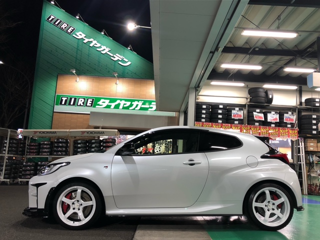 ADVAN Racing TG BEYOND