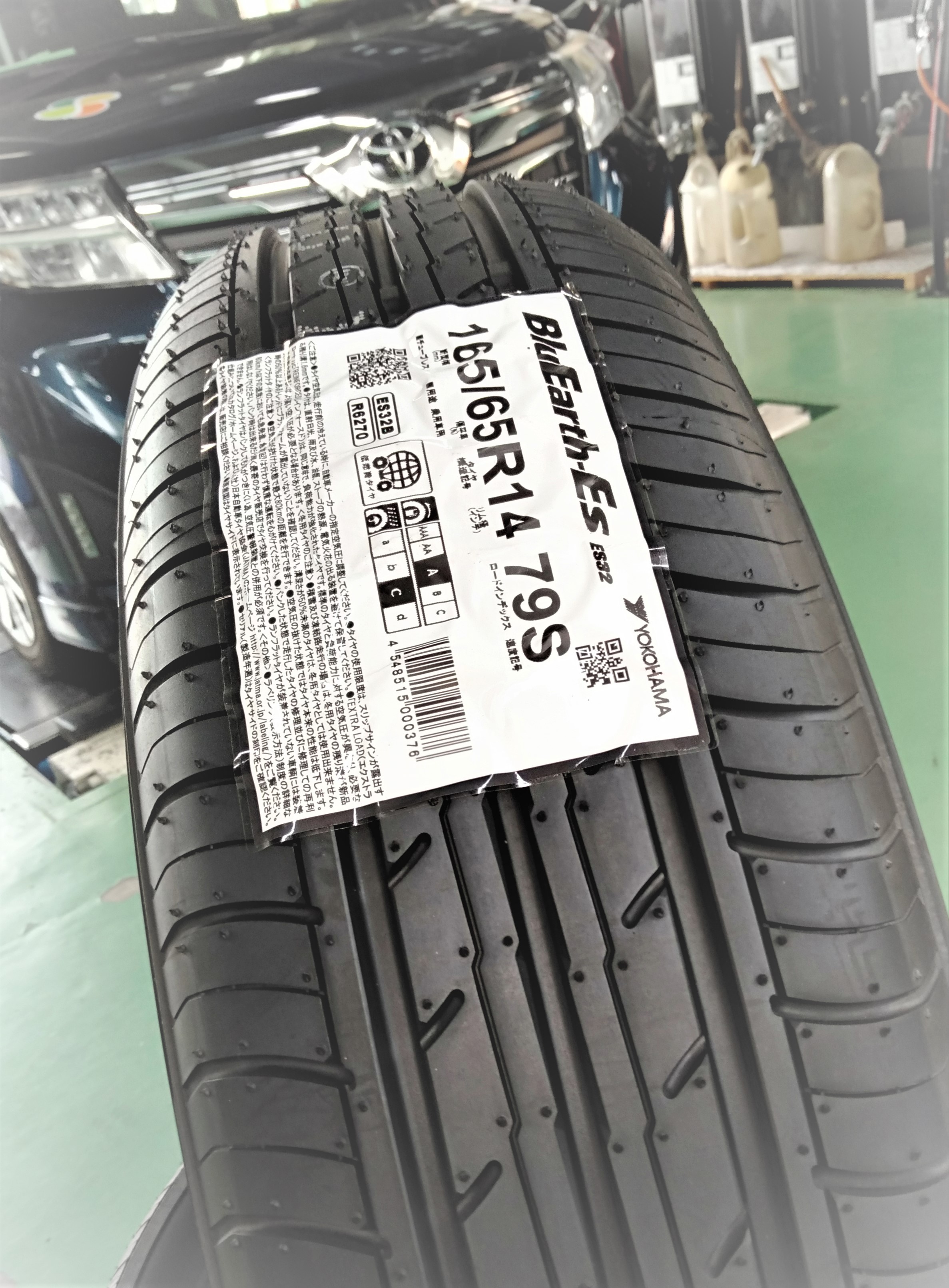 【タイヤ交換】ブルーアースES  ES32の交換です。