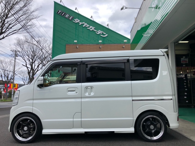 ADVAN Racing RG-D2