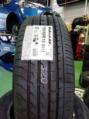 【タイヤ交換】ブルーアースＲＶ03の交換です！