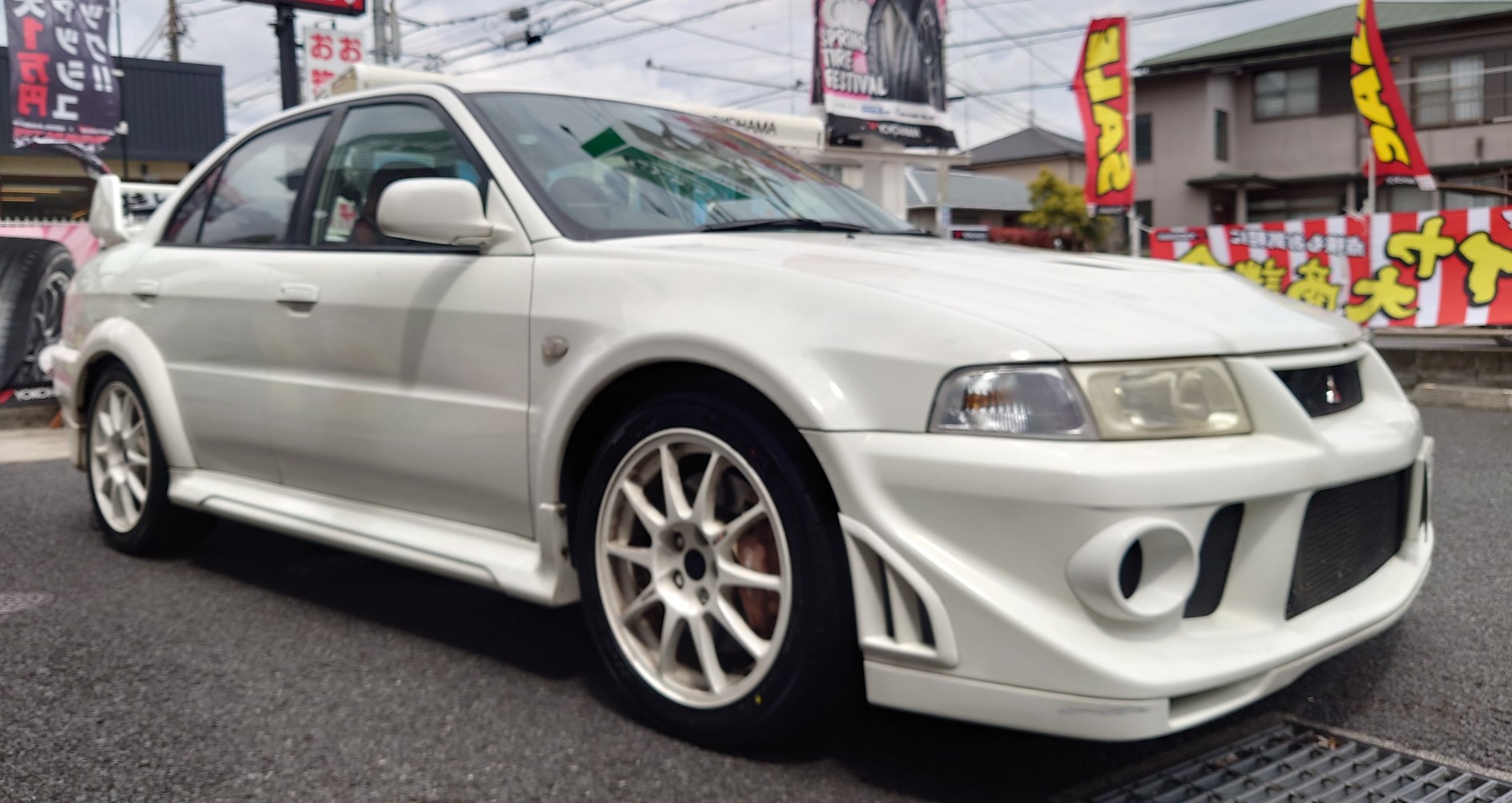 ADVAN NEOVA AD09 x ランサーエボリューション