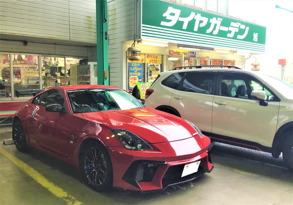 スポーツカーには、&rdquo;これでしょー！！&rdquo;