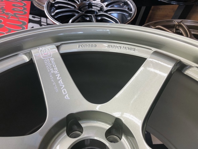 ADVAN Racing ホイール