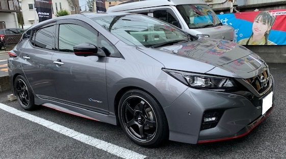 ADVAN Racing TC-4 &times; 日産 リーフ