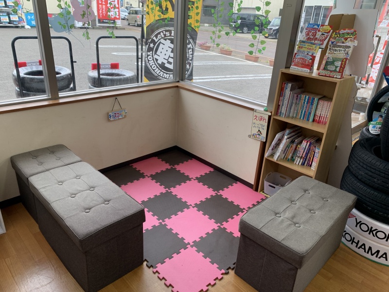 キッズコーナー完備♪