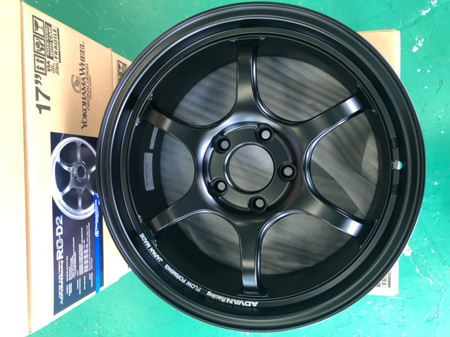 ADVAN Racing RG-D2