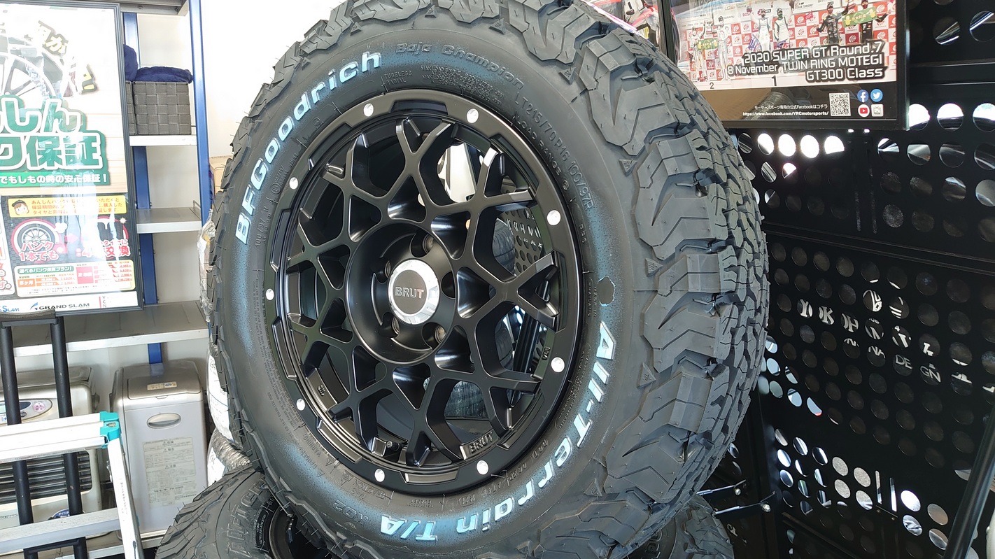 Jeep レネゲード用WHEELセット 準備完了
