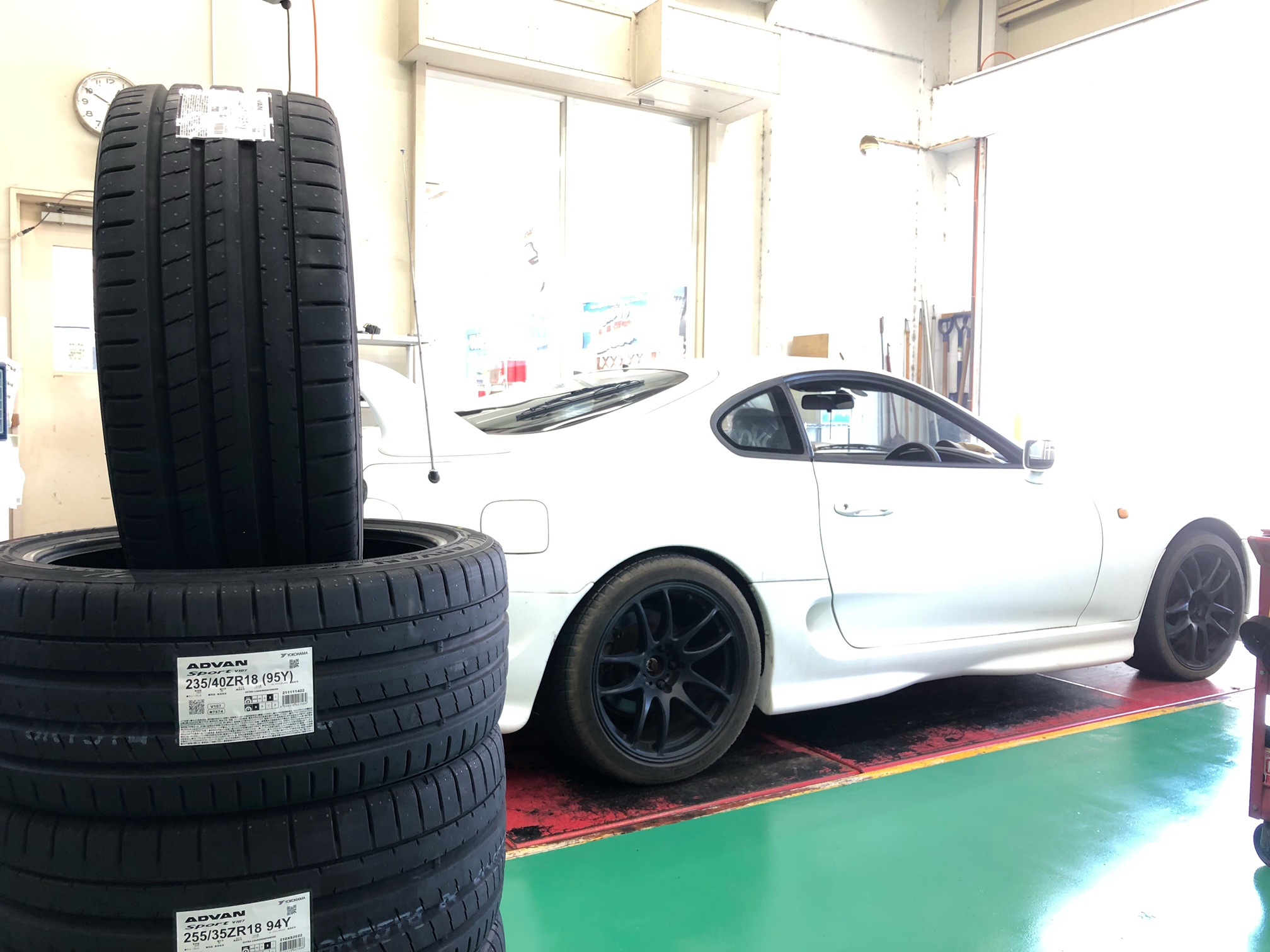 80 スープラ　ADVAN Sport　V107