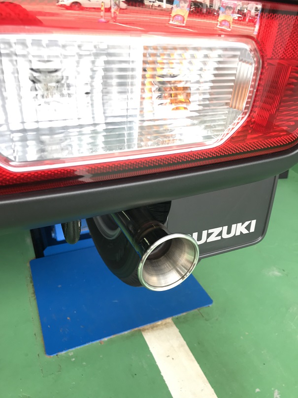 ジムニー　パーツ取付け！