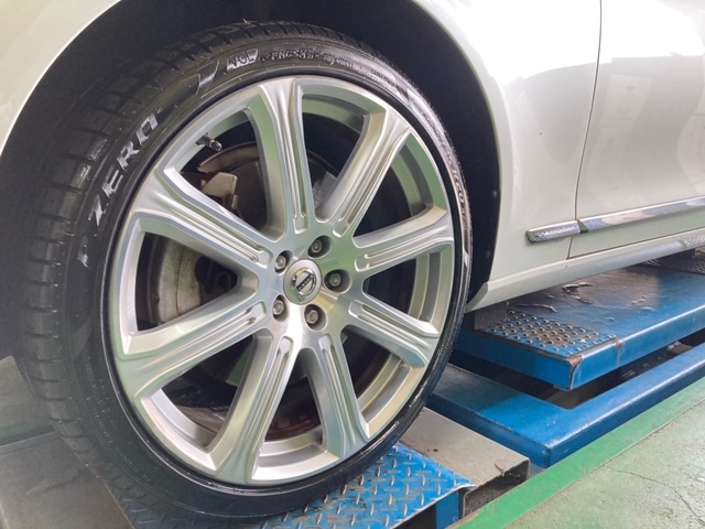 PIRELLI pzero 装着
