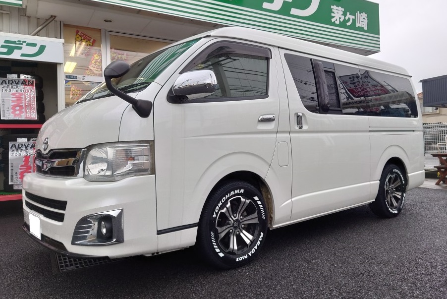 ＰＡＲＡＤＡ ＰＡ０３ &times; ハイエース