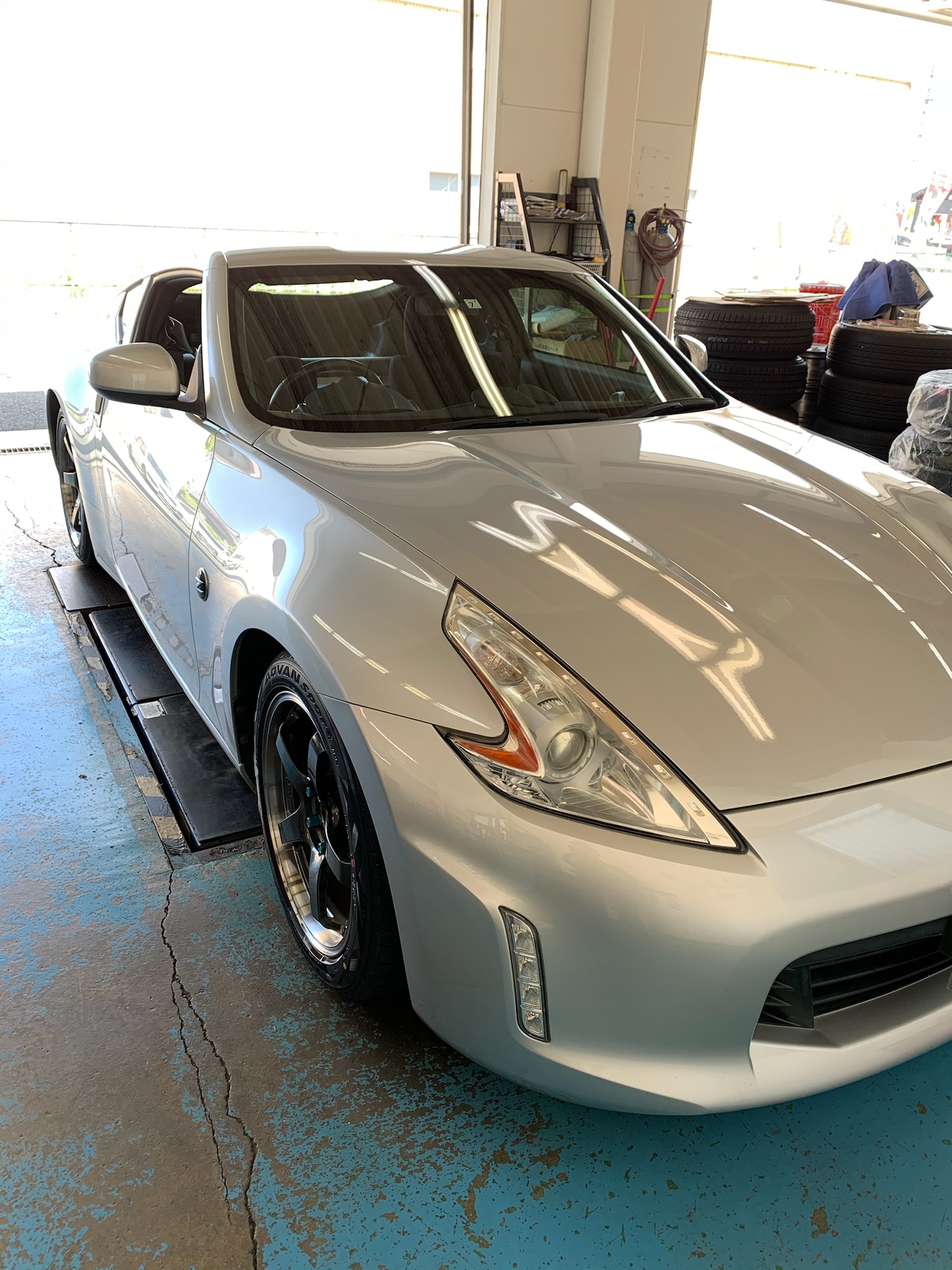 Z&times;ADVAN sport v105