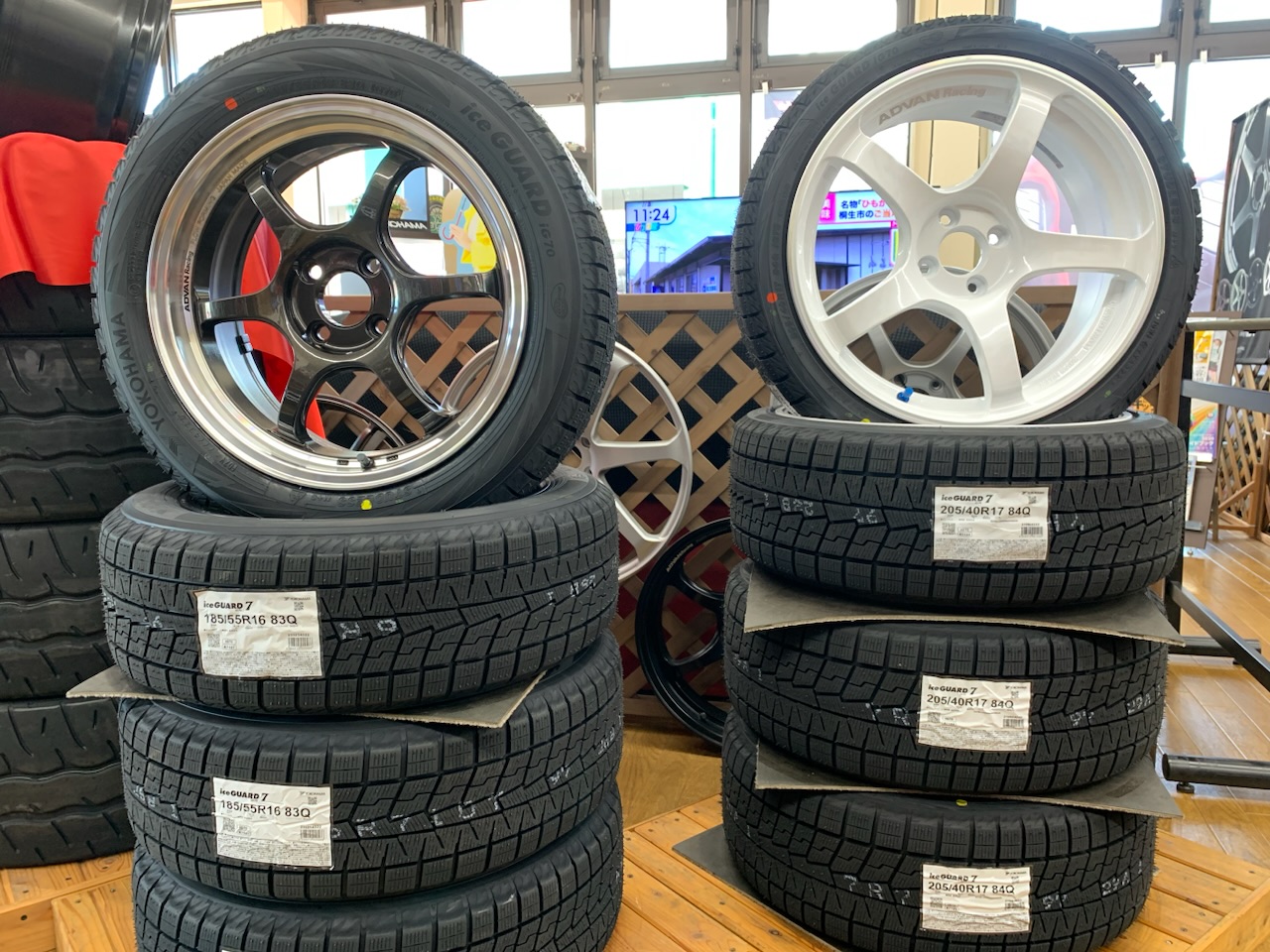 ADVAN YOKOHAMA WHEELに