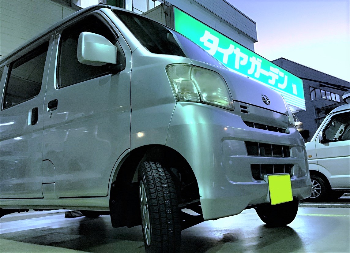 BluEarth-Van All Season RY61 装着です！！