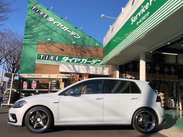 ADVAN Racing GT BEYOND