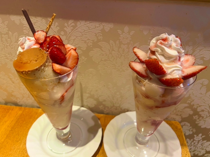 いちごパフェ✨