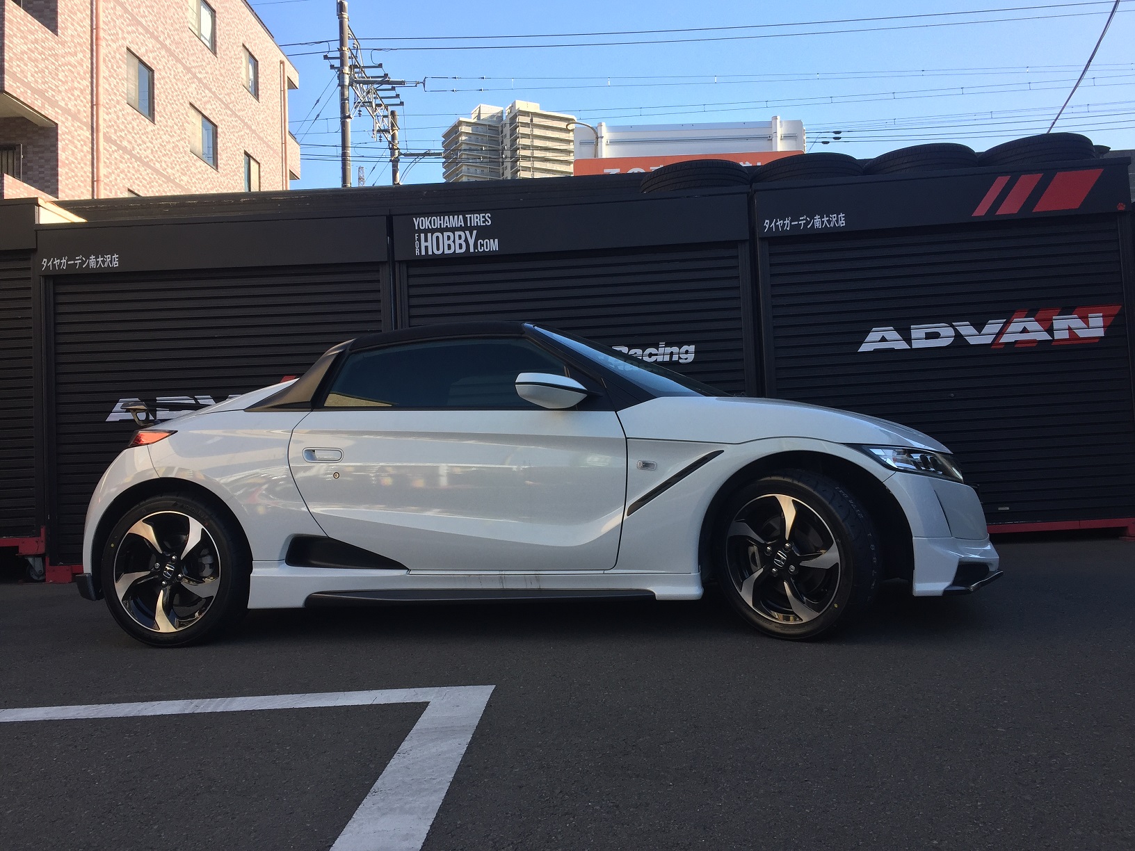 【HOBBYﾀｲﾔ】ADVAN NEOVA AD09