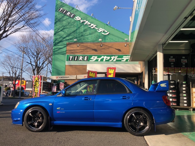 ADVAN Racing TC-4