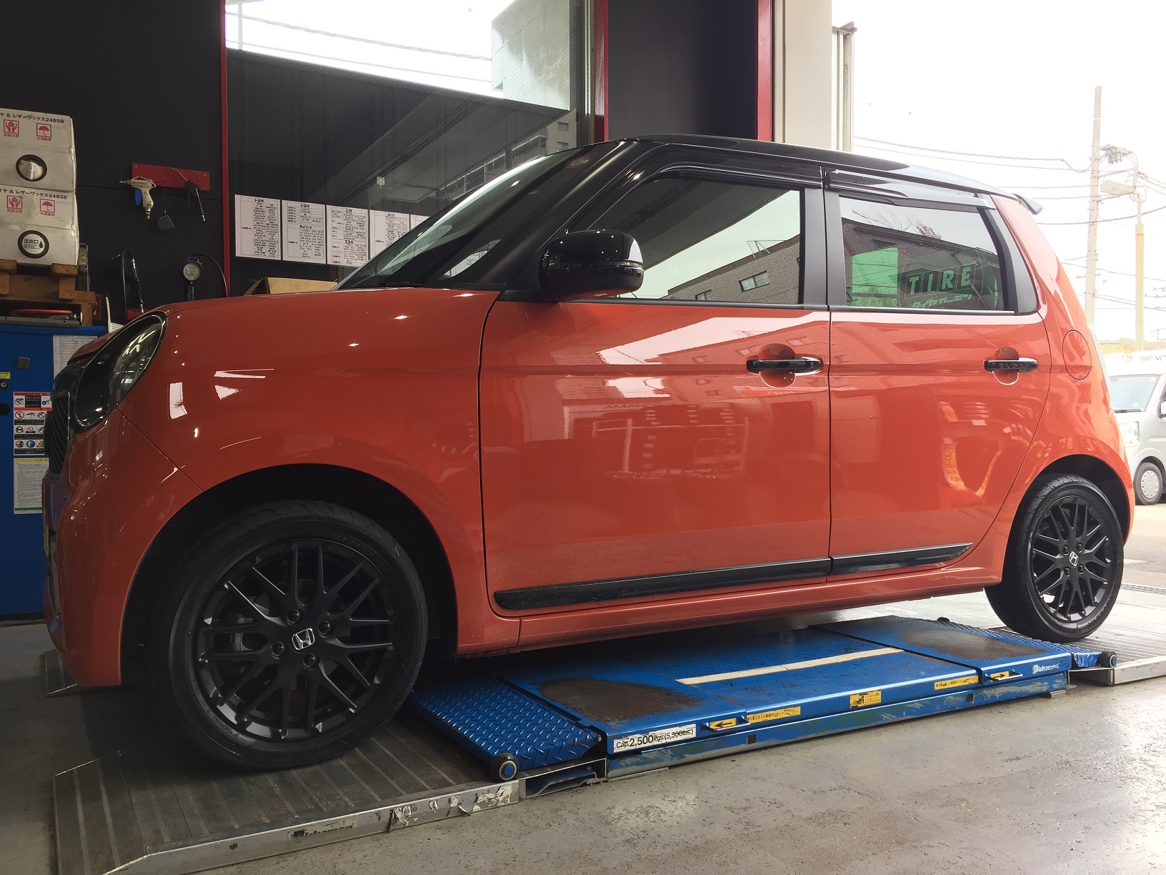ホンダ　N-ONE RSに ADVAN FLEVA V701を装着！