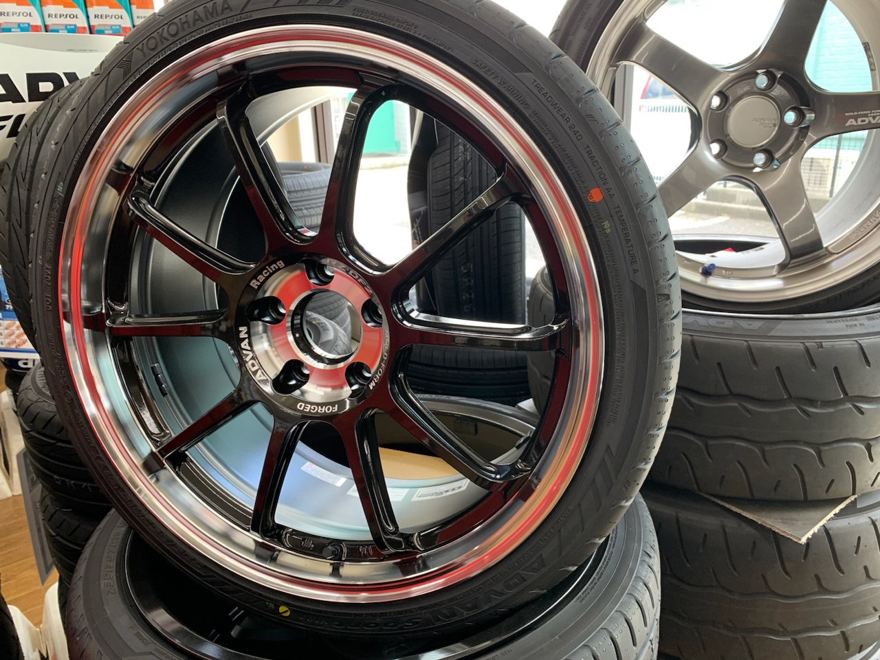 ADVAN Racing RZ-DF2