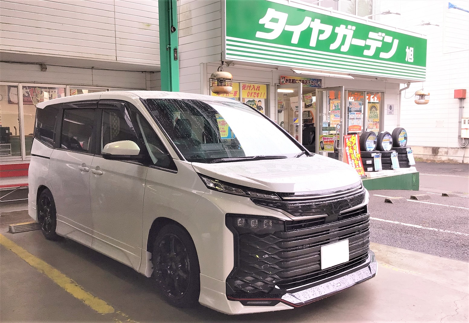 新型 VOXY