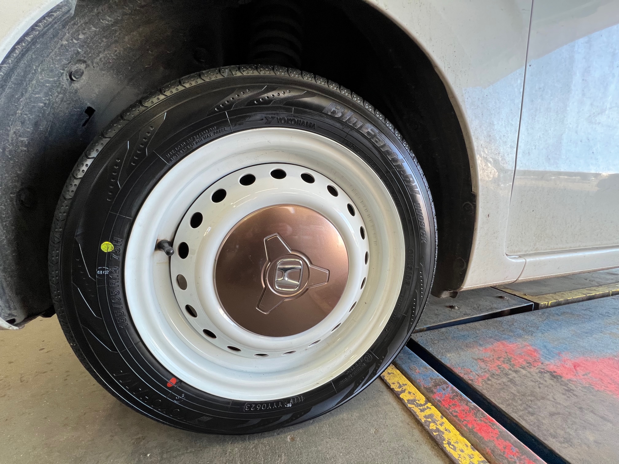 タイヤ交換・オイル交換受付中です！
