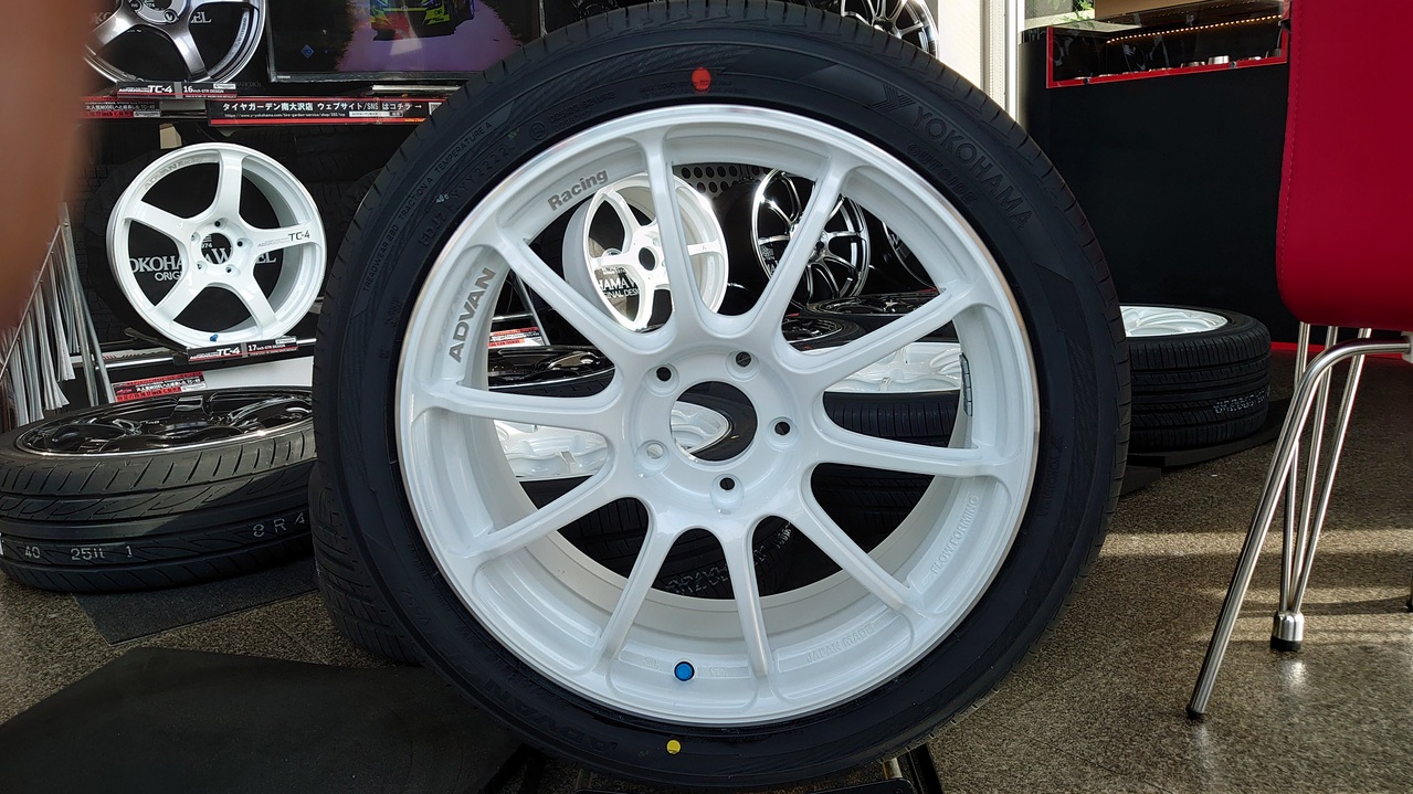 ADVAN Racing RSⅢ WMR + V552dB