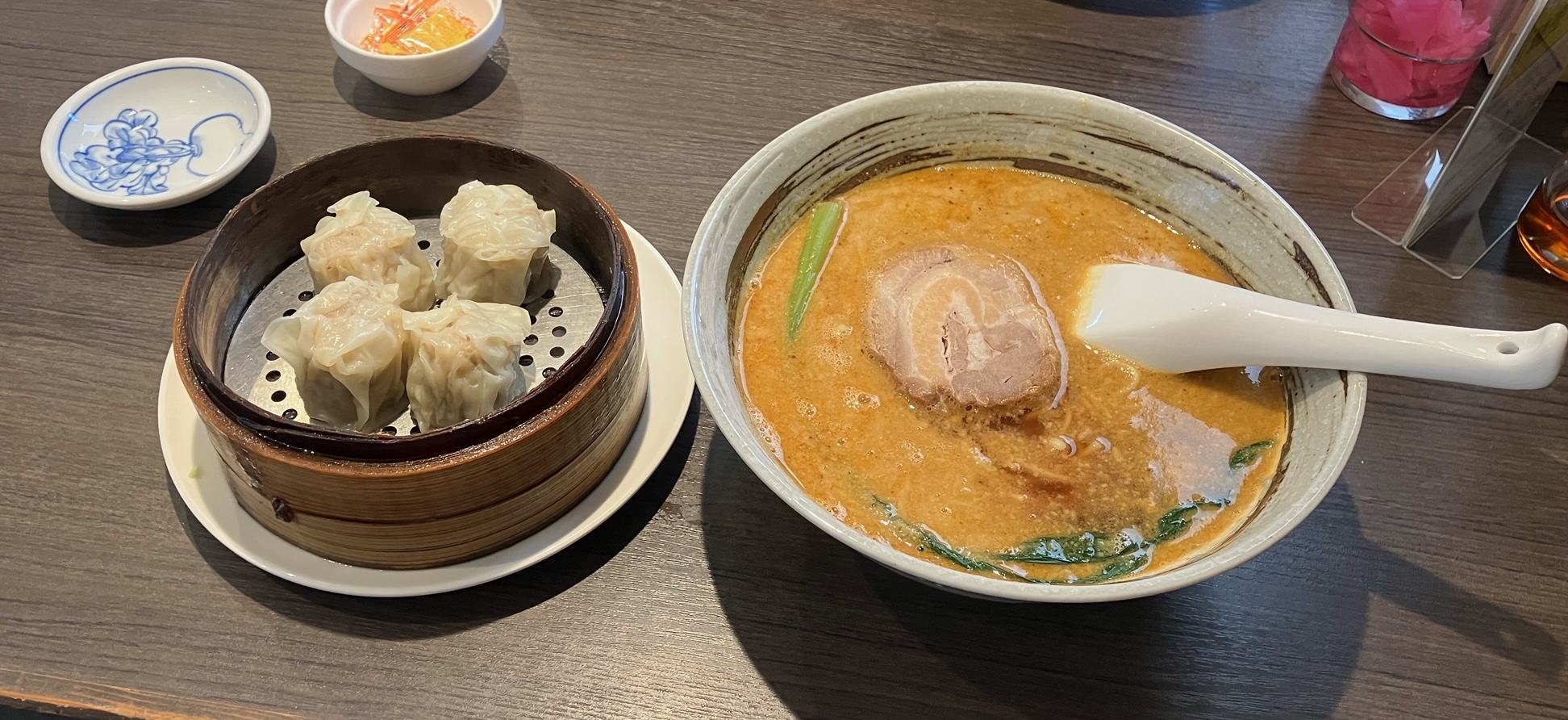 お気に入りの担々麺