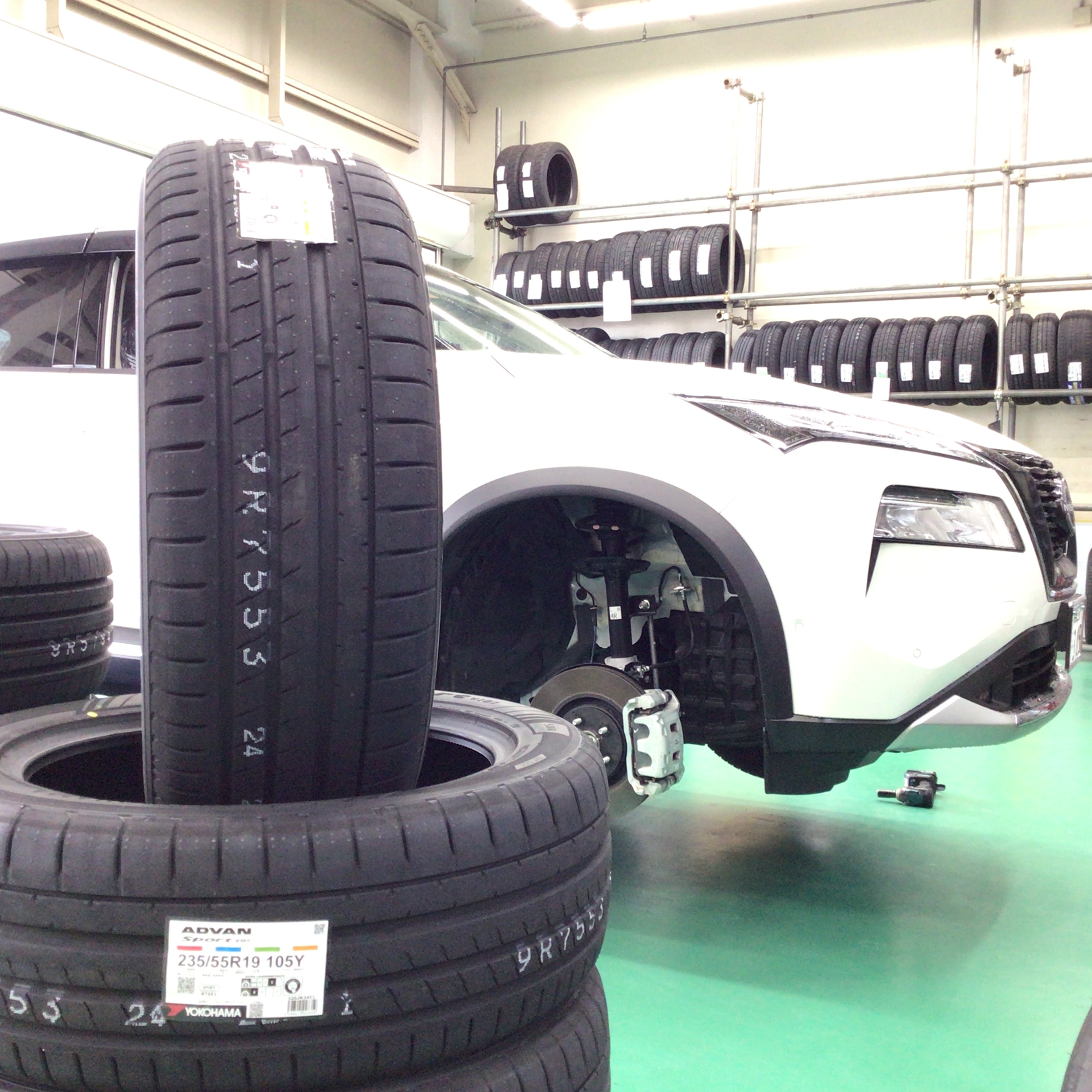 エクストレイル　ADVAN Sport&TPMS