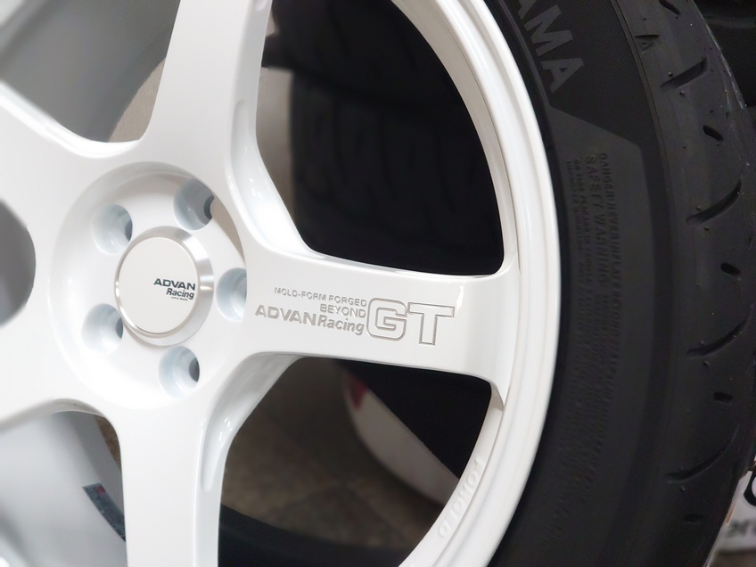 AD-R GT BEYOND + AD09