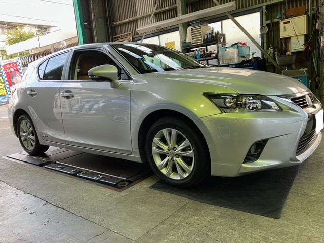 レクサスCT200