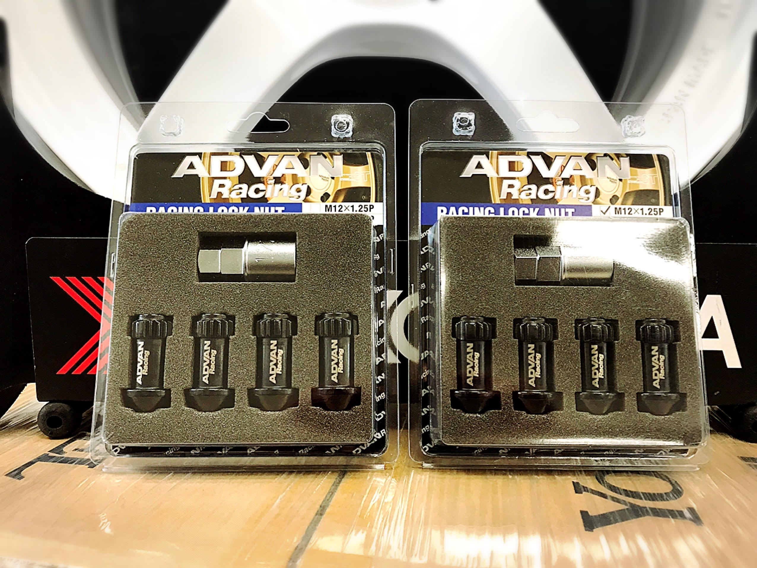 ADVANRacing のロックナット