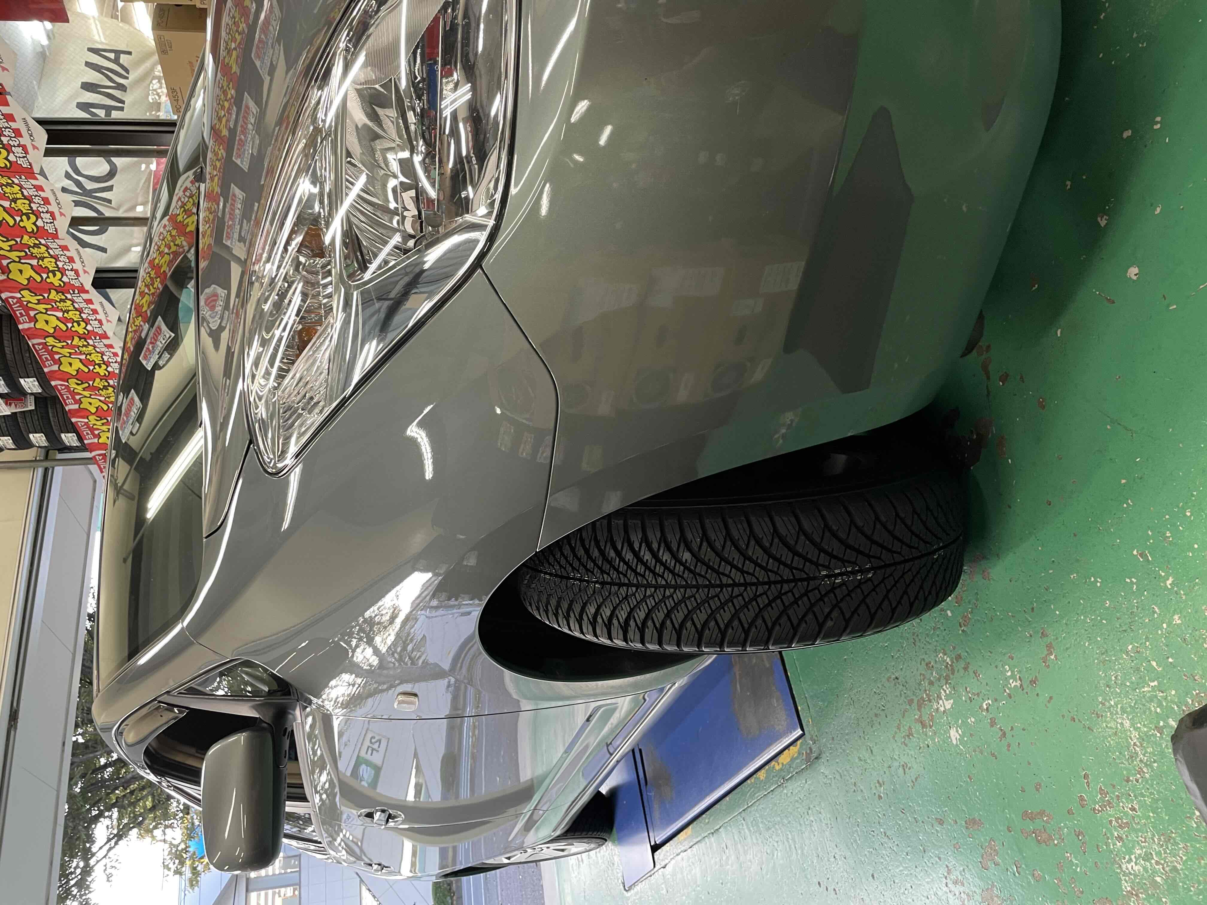 オールシーズンタイヤ　ブルーアース4s