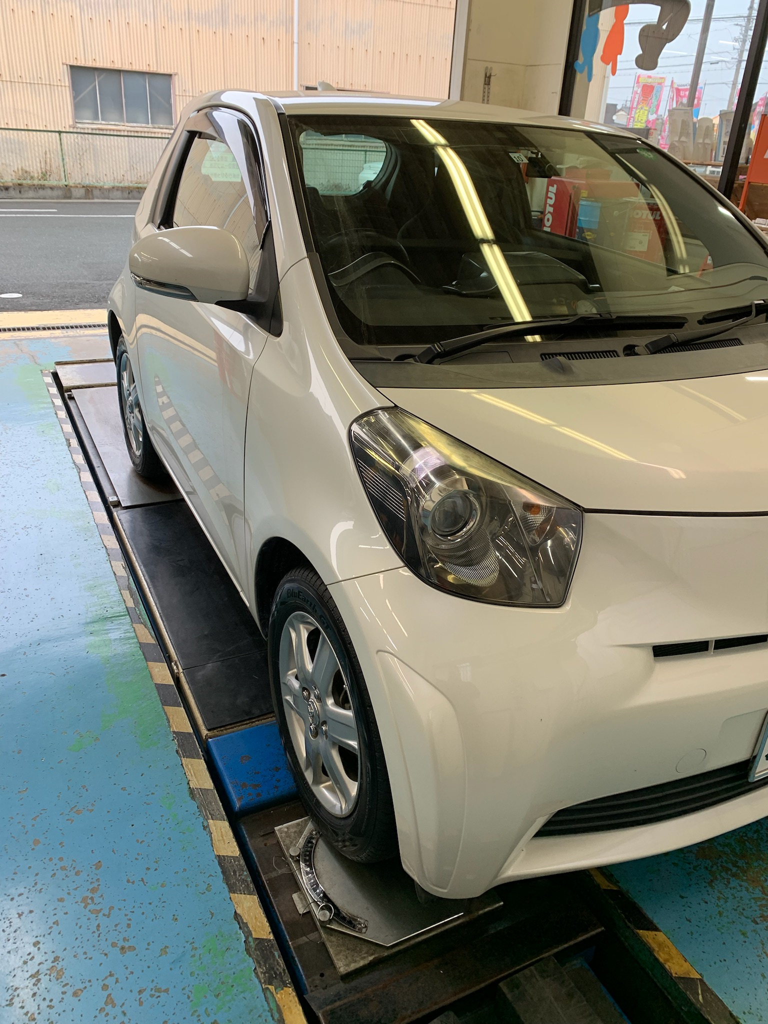 IQ&times;BluEarth GT AE51