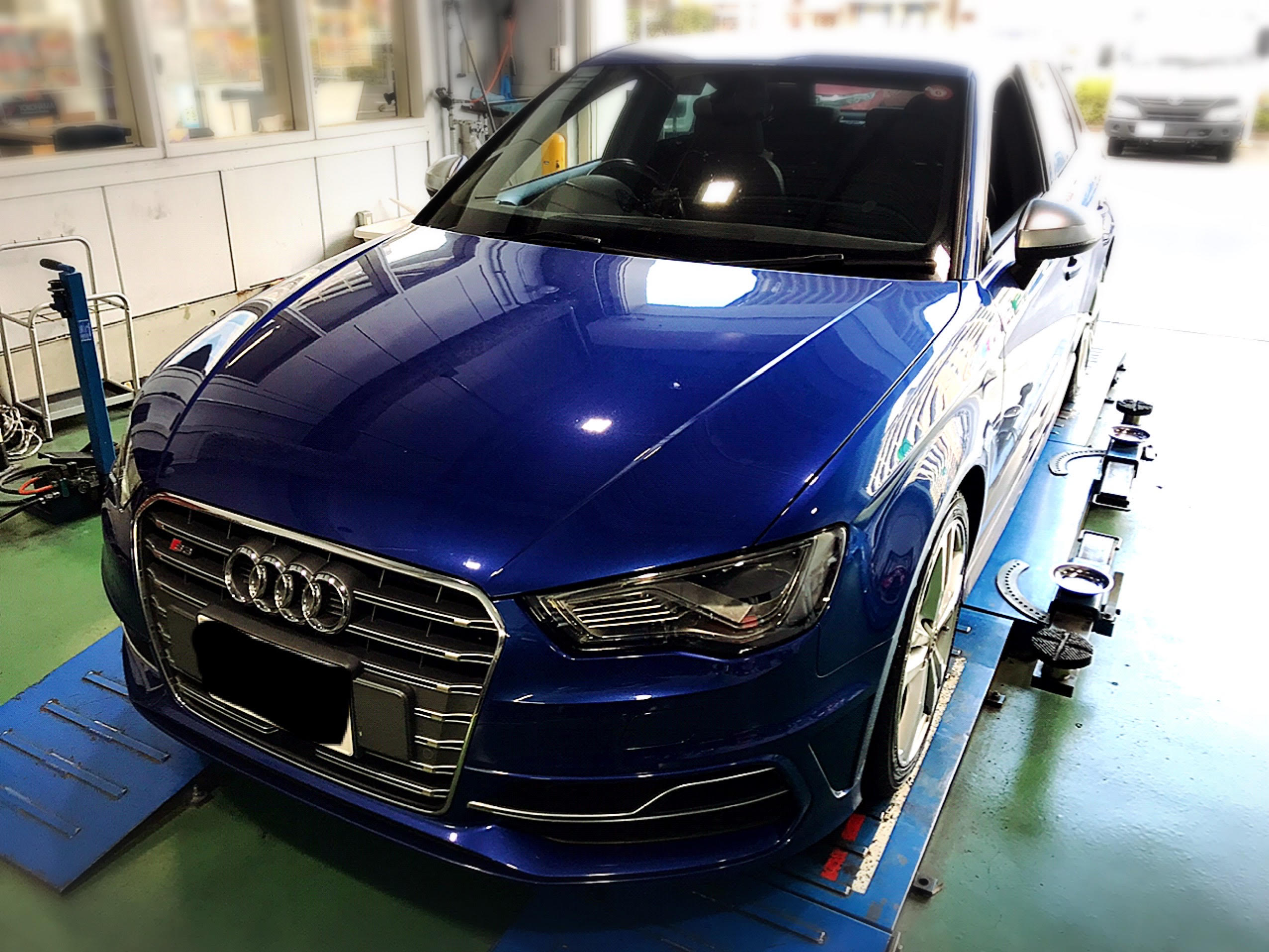 アウディにアイスガードIG70
