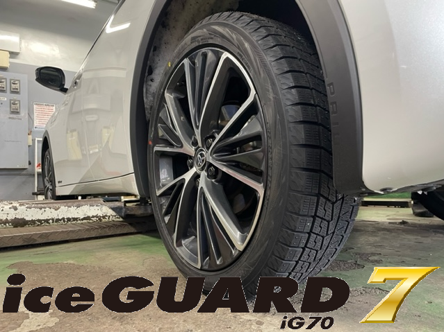 新型プリウス&times;iceGUARD７