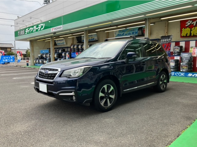 フォレスターにADVAN　dB　V553