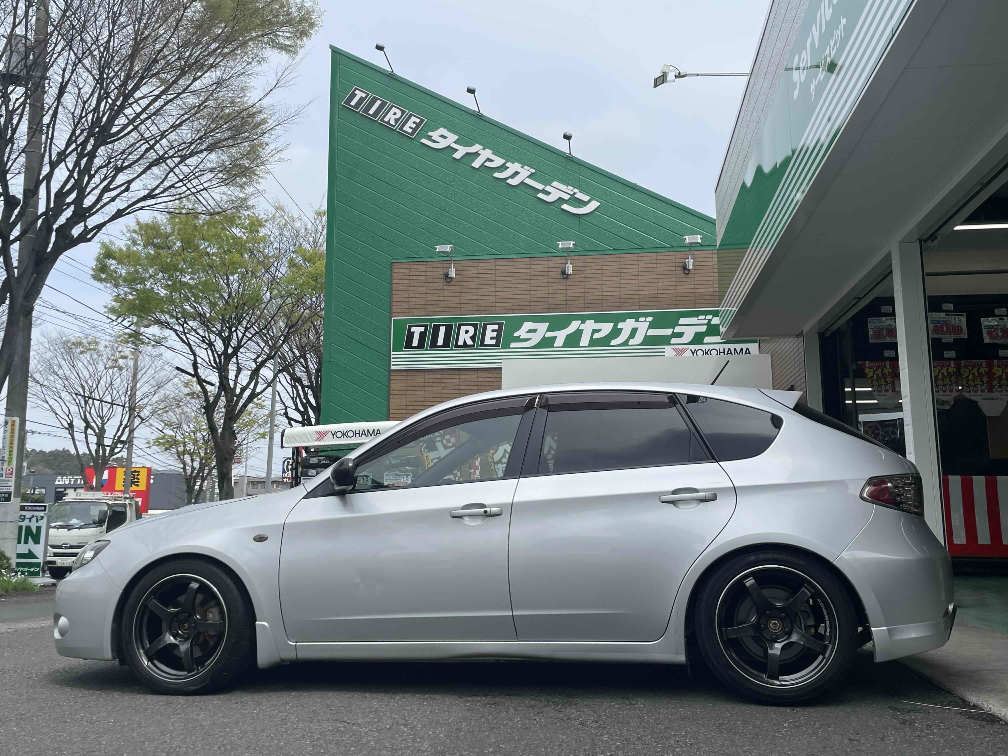 ADVAN Racing TC-4