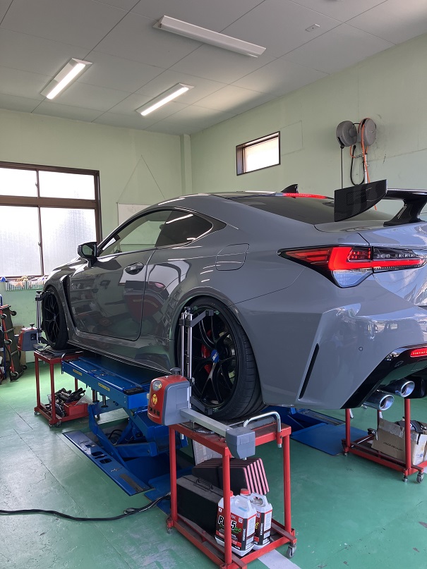 レクサスRC-F　アライメント！