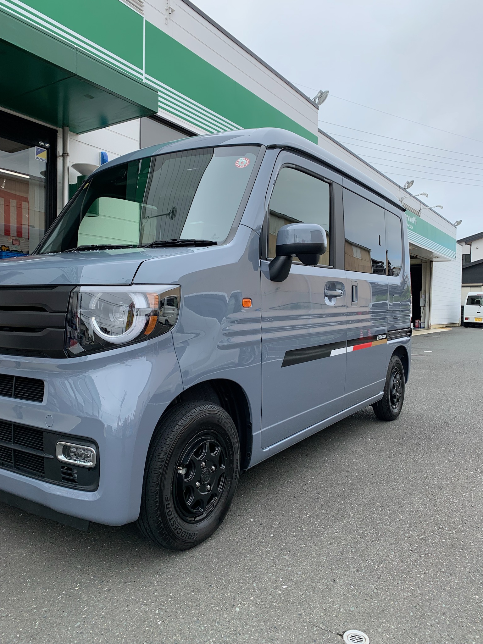 N-Van&times;STADTBERGE