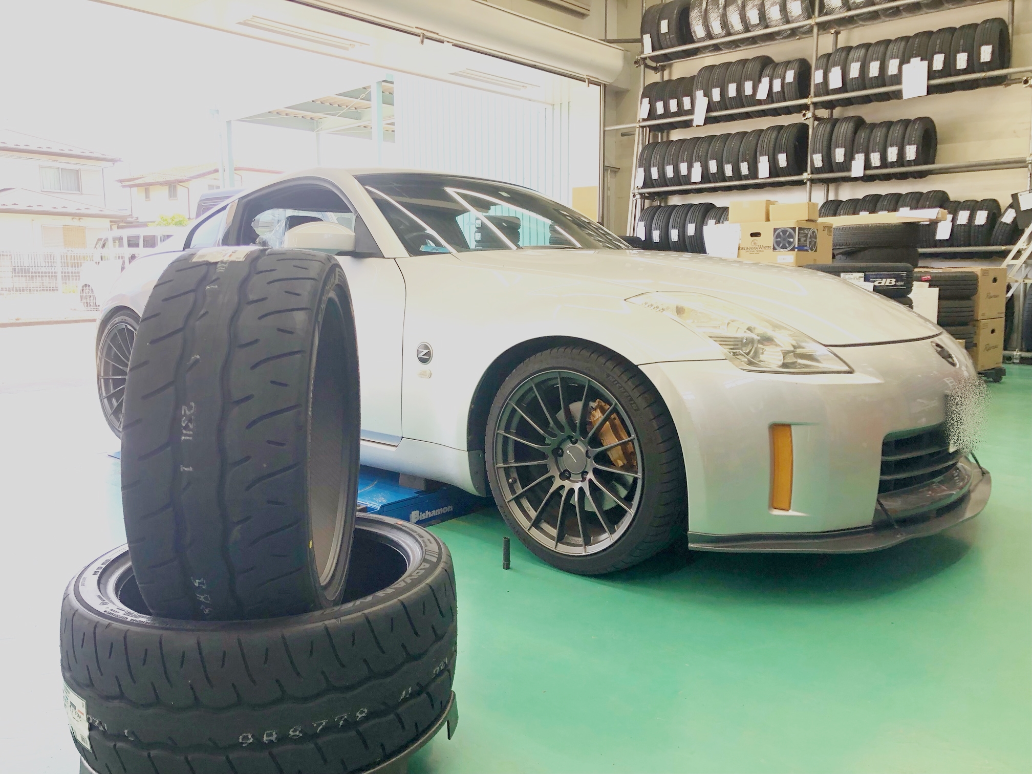Z33　ADVAN NEOVA