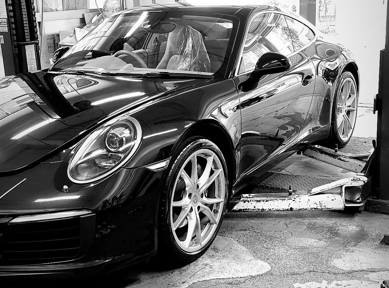 PORSCHE&times;ADVAN Sports