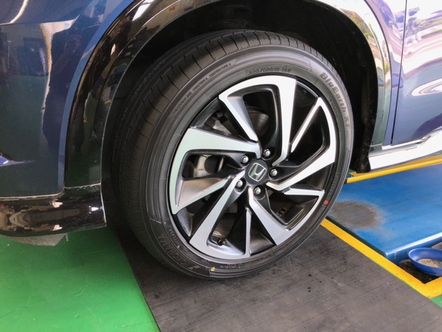 ヴェゼルにブルーアースXTお取り付け